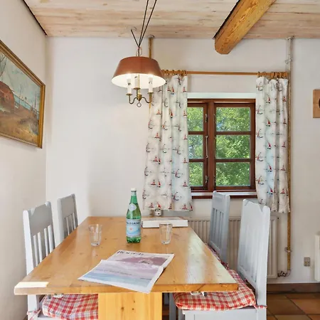 2 Bedroom Pet Friendly In Tranekaer Apartment *